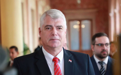 Juez admite imputación contra exministro Arnoldo Wiens por el caso metrobús