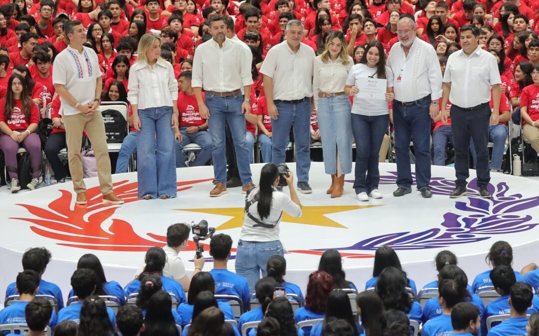 Gobierno entregará certificado de adjudicación de becas a más de 7 mil jóvenes