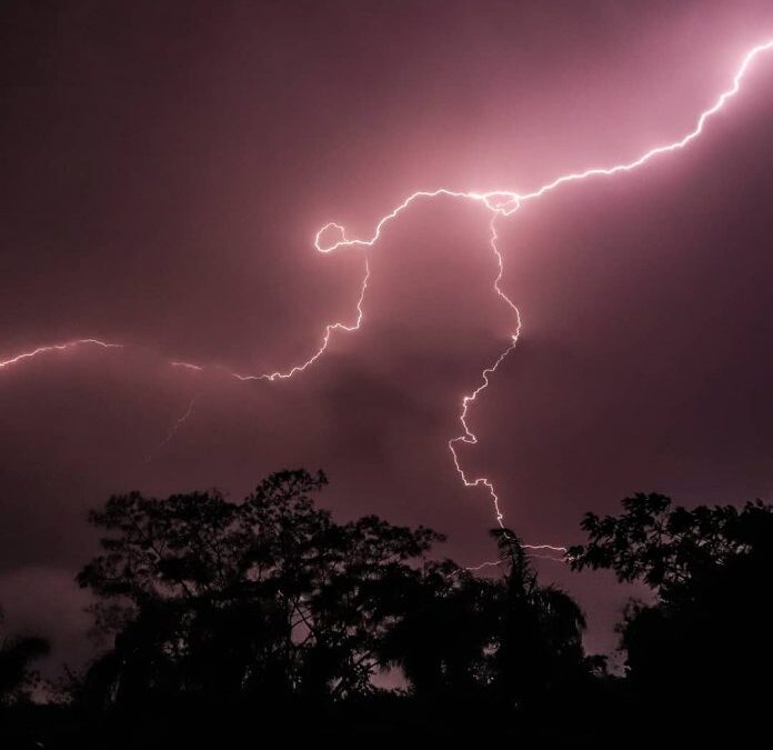Fin de semana marcado por lluvias y tormentas eléctricas