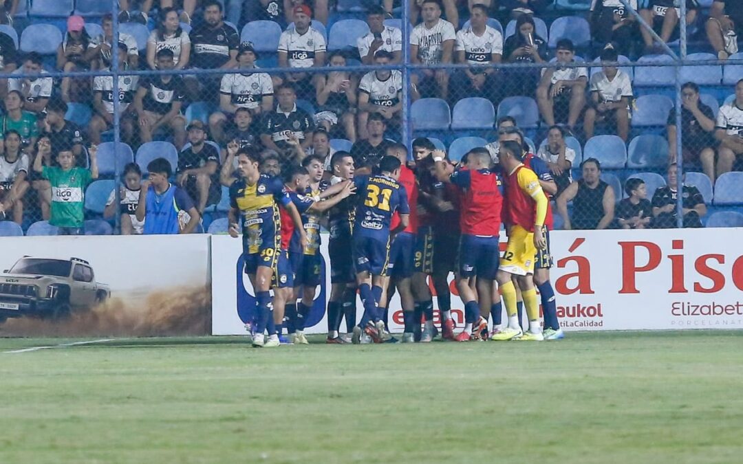 Trinidense derrotó al puntero y dejó sin invicto el Apertura