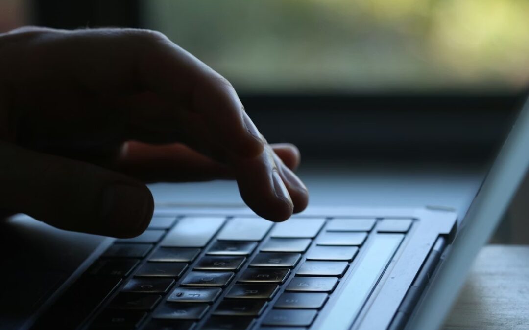 Cómo la intensa competencia digital beneficia a los usuarios conectados