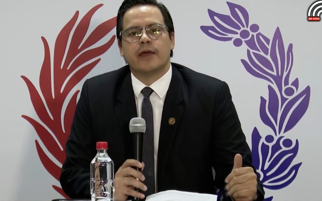 Poder Ejecutivo anunció la destitución de Federico Mora