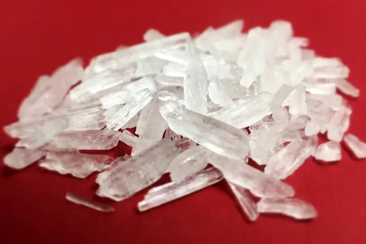 Desmantelan laboratorio clandestino de metanfetamina en Minga Guazú