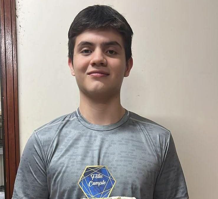 Desesperada madre pide ayuda para localizar a hijo desaparecido desde el 2 de junio