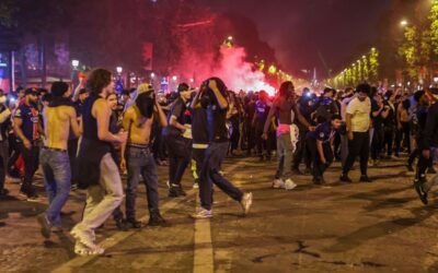 Dos muertos y cientos de detenidos en Francia durante los festejos por la consagración del PSG