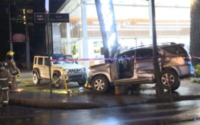 Mujer alcoholizada protagoniza aparatoso accidente en Asunción