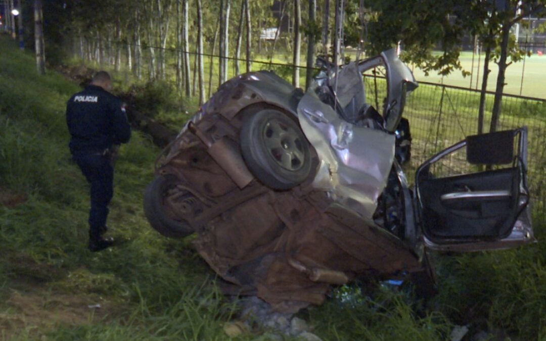 Violento accidente sobre autopista Ñu Guasu deja un joven fallecido