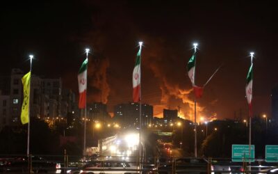 Israel intensifica bombardeos en Teherán