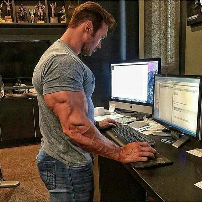 template-buff-guys-typing-on-laptops-why