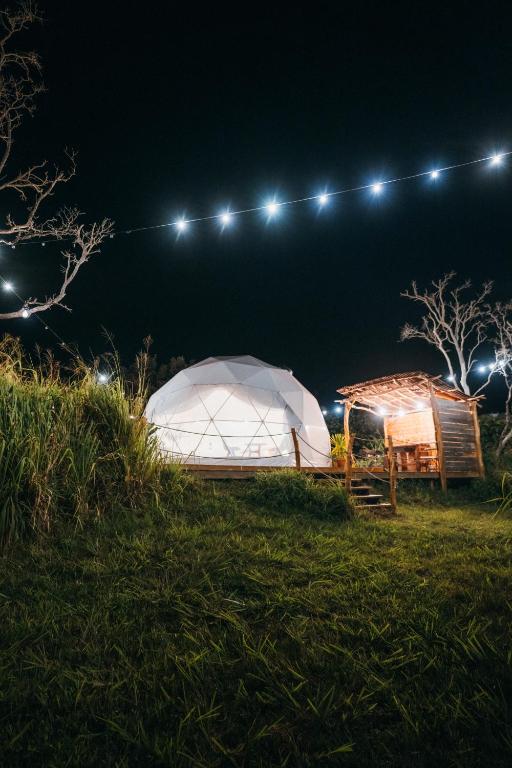 Glamping Galore: Must-Visit Luxurious Outdoor Retreats