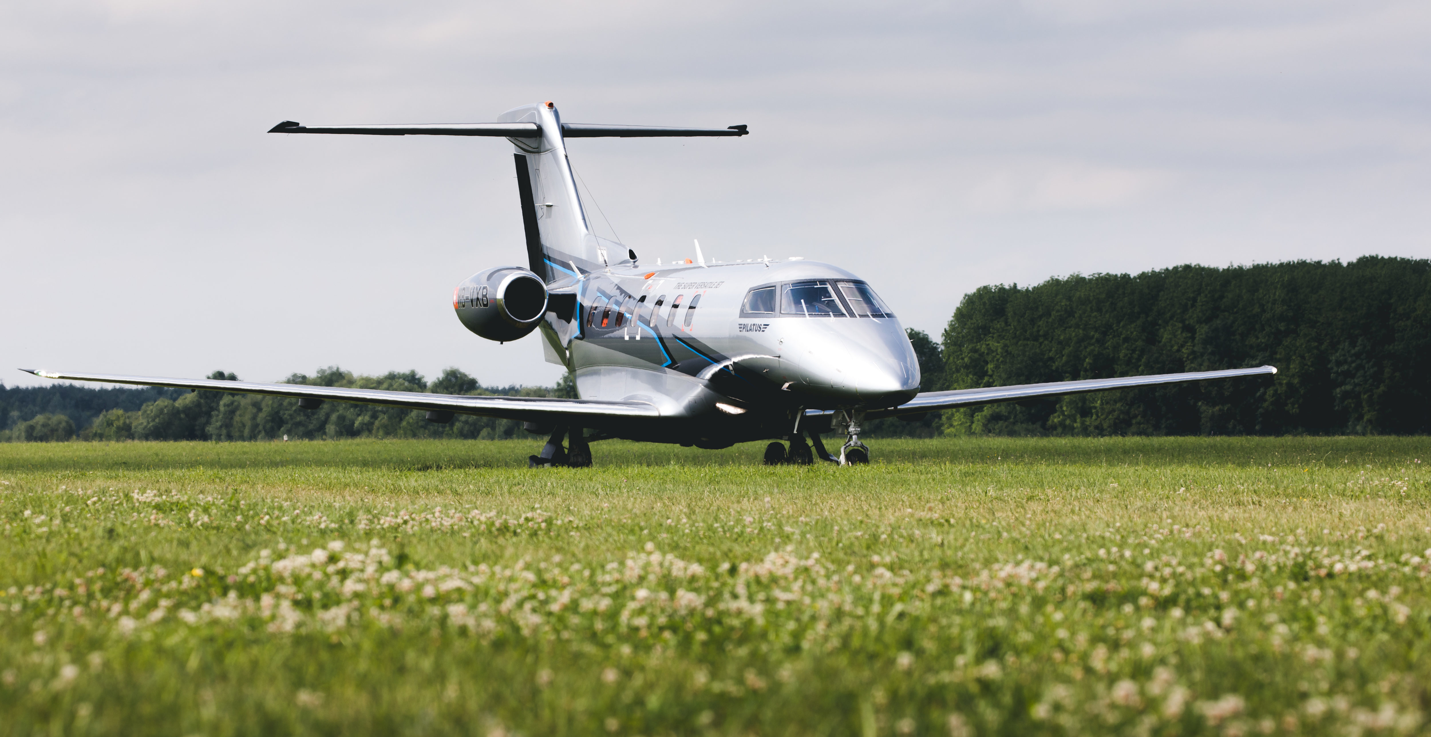 Why Versatile Aircraft Like the Pilatus PC-24 Are Gaining Ground in Business Aviation