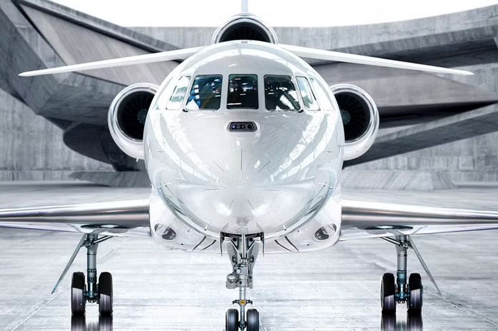 UK RAF Extends Dassault Falcon 900LX Envoy IV Support Contract by Two Years in £26 Million Deal