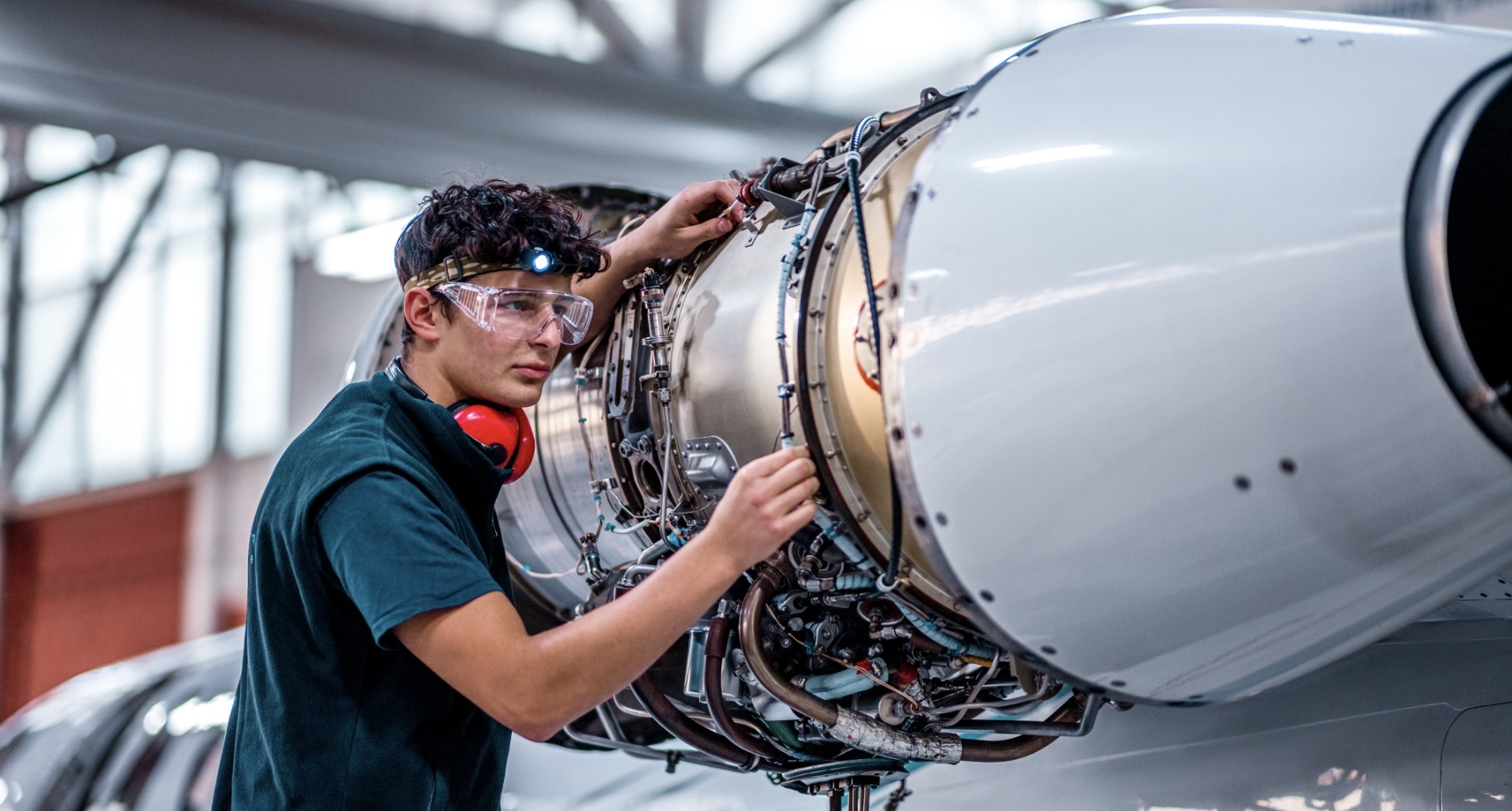 Why Business Aviation Operators Are Bringing Maintenance In-House