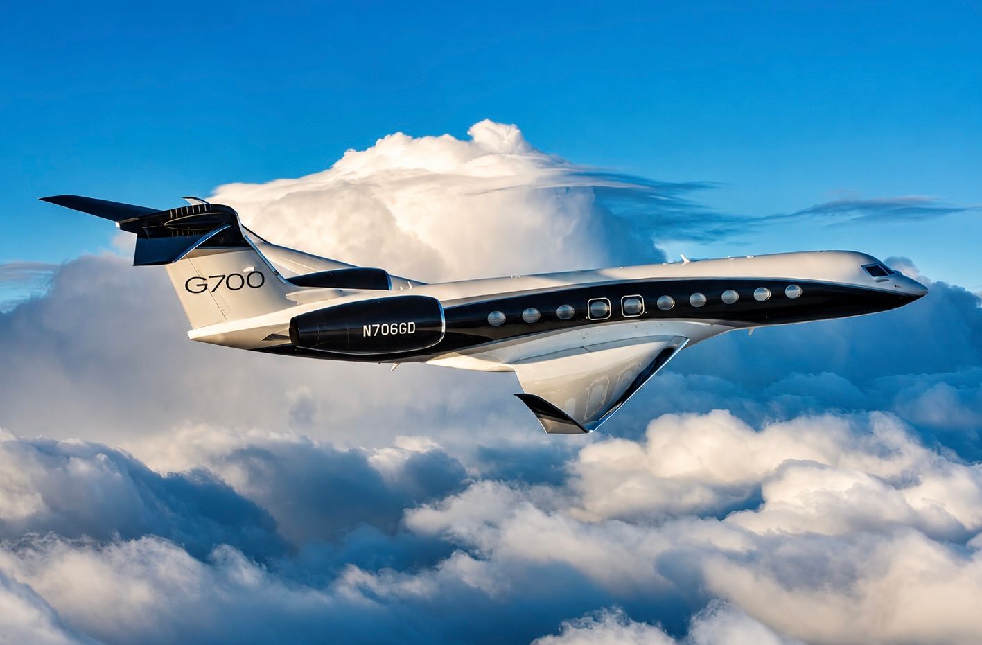 Gulfstream G700 Surpasses 100 Deliveries and 100 Speed Records