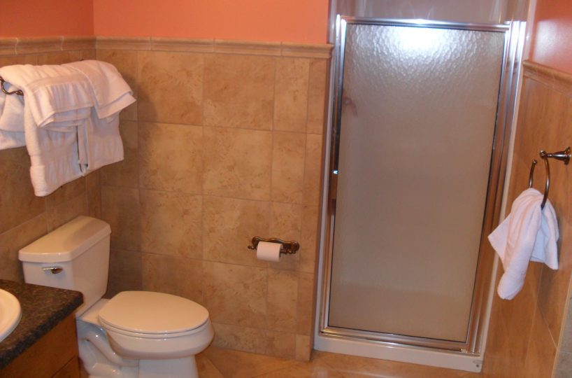 Bathroom in furnished corporate apartment located in Sheboygan, WI.