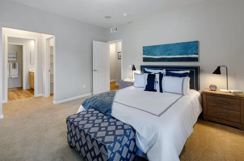 Bedroom in furnished corporate apartment building located in Santa Rosa, CA.