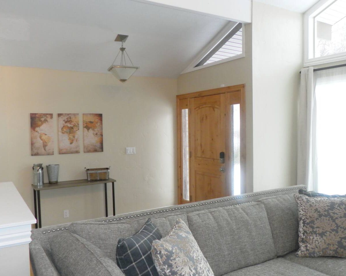 Front entry door in furnished home located in Sandy Utah.