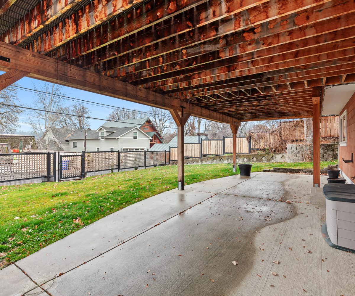 Patio and backyard at furnished home located in Liberty Lake, WA.