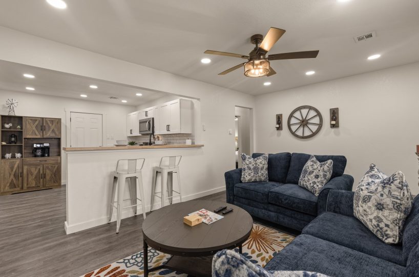 Breakfast bar in furnished home in located in Tulsa, OK.