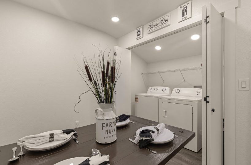 Washer & dryer in furnished home in Tulsa, OK.