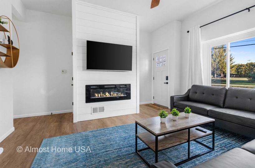 Smart TV & Fireplace in furnished rental in Sturgeon Bay, WI.