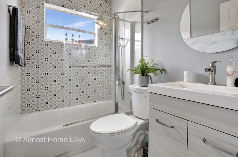 Bathroom in furnished home located in Miami, FL.