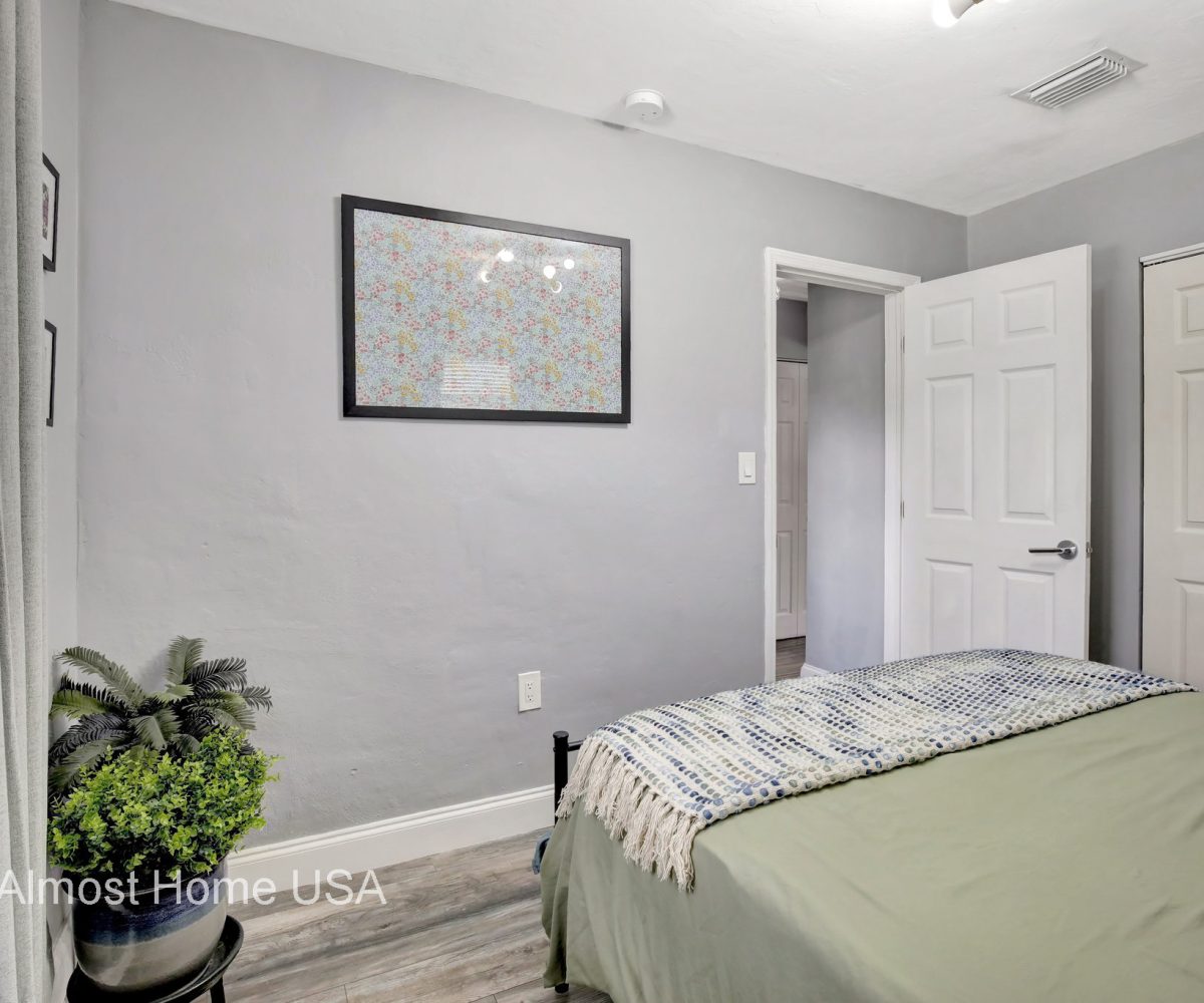 Entry to second bedroom in furnished home located in Miami, FL.