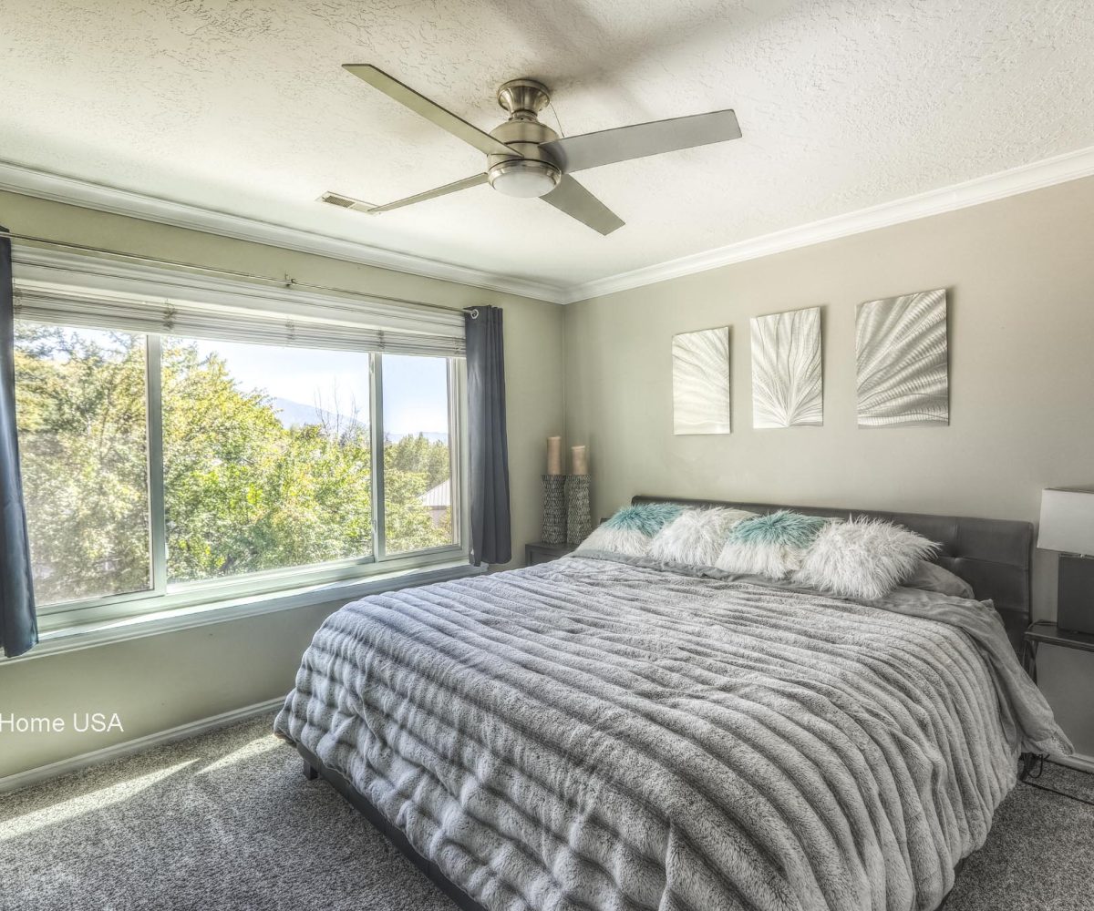 Second bedroom in furnished 5 bedroom home in Holladay, UT.
