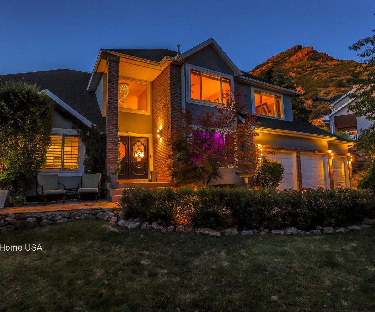 Exterior of furnished 5 bedroom home in Holladay, UT.
