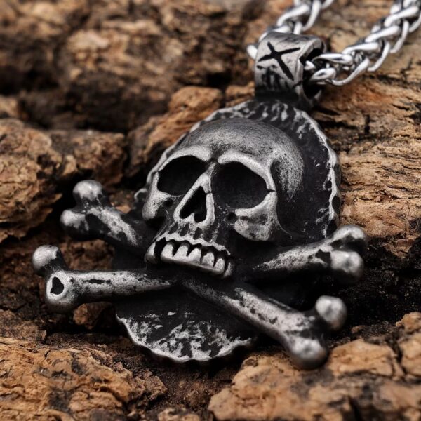 Skull and Crossbones Pirate Necklace - Image 3