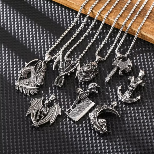 Why Skull Jewelry Is More Popular Than Ever