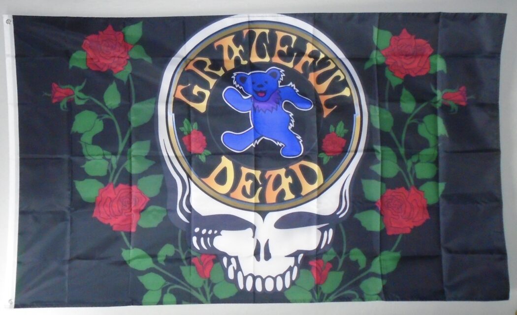 Front Back grateful-dead-dancing-bear-skull-roses-flag-3x5