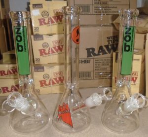 10 inch Glass bong Redding 420 Cannabis delivery service pipes