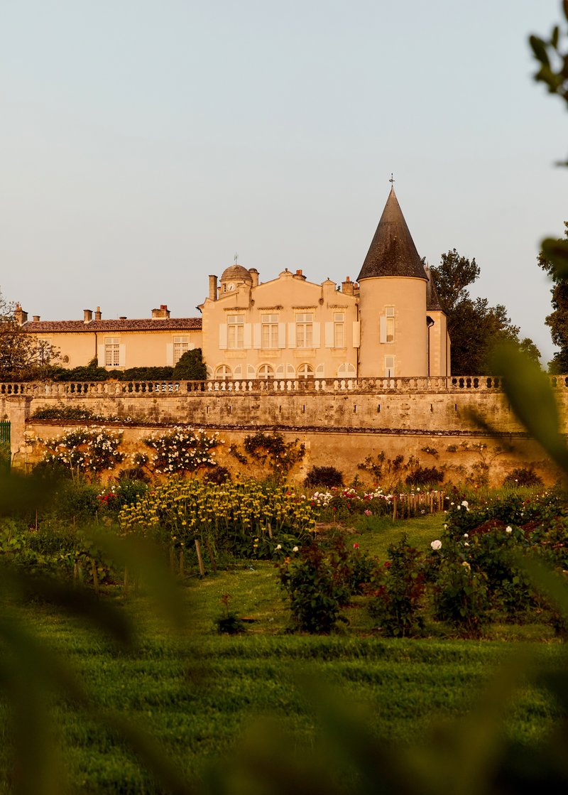 Estate exterior - Château Lafite Rothschild