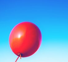 a red latex balloon