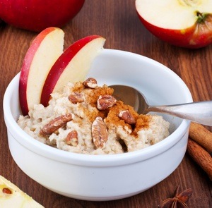 bowl of oatmeal with cinnamon