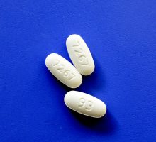Metformin Prescription Pills With Identification Numbers