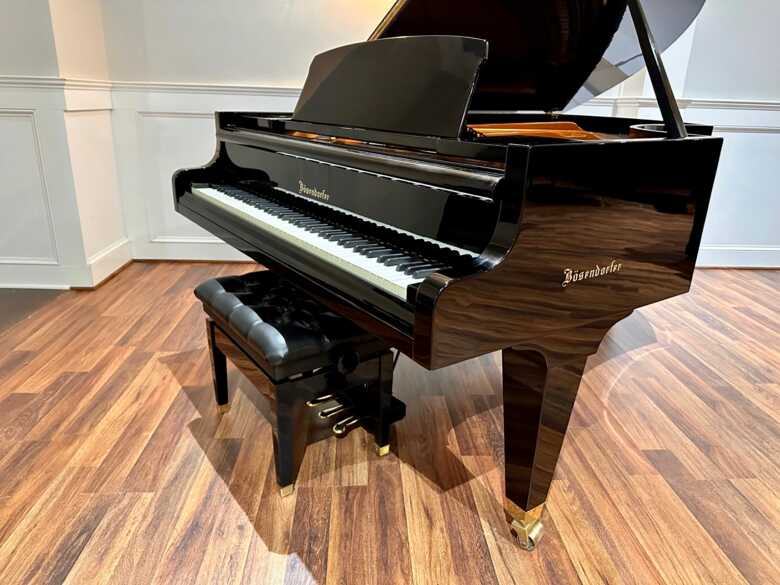 Bösendorfer Model 225