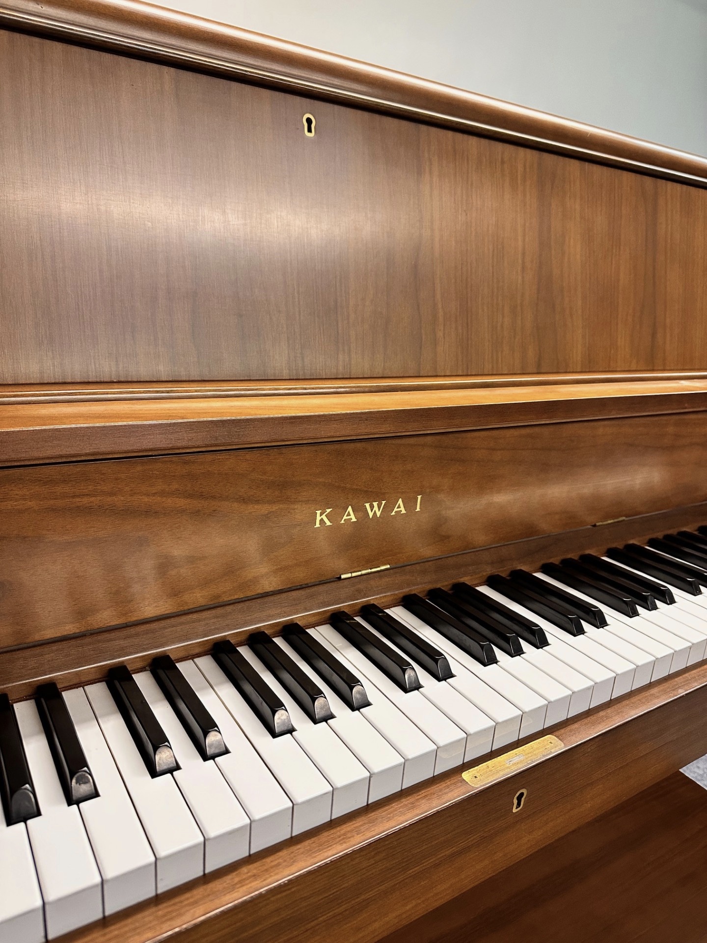 Kawai UST-7 Studio Upright