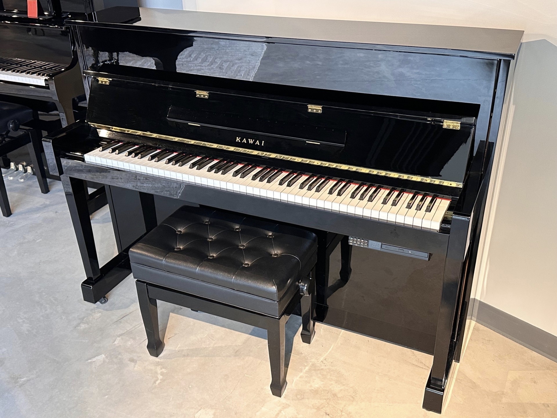 Kawai CX-5 with PianoDisc Player System