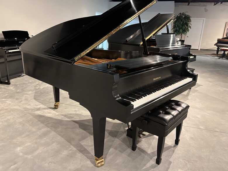Baldwin L Satin Ebony