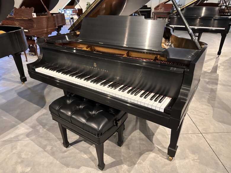 Fully Restored Steinway & Sons Model M