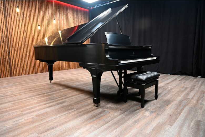 Steinway & Sons D Full Concert Grand Piano
