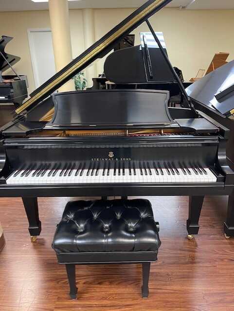 Steinway Model B