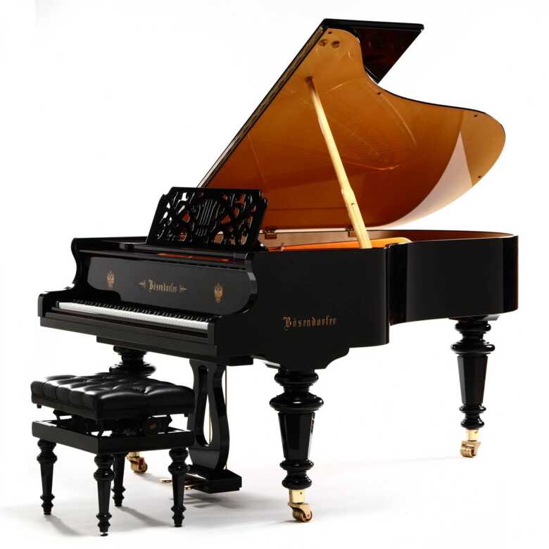 Bösendorfer Model 200 “Strauss” – as new condition. 