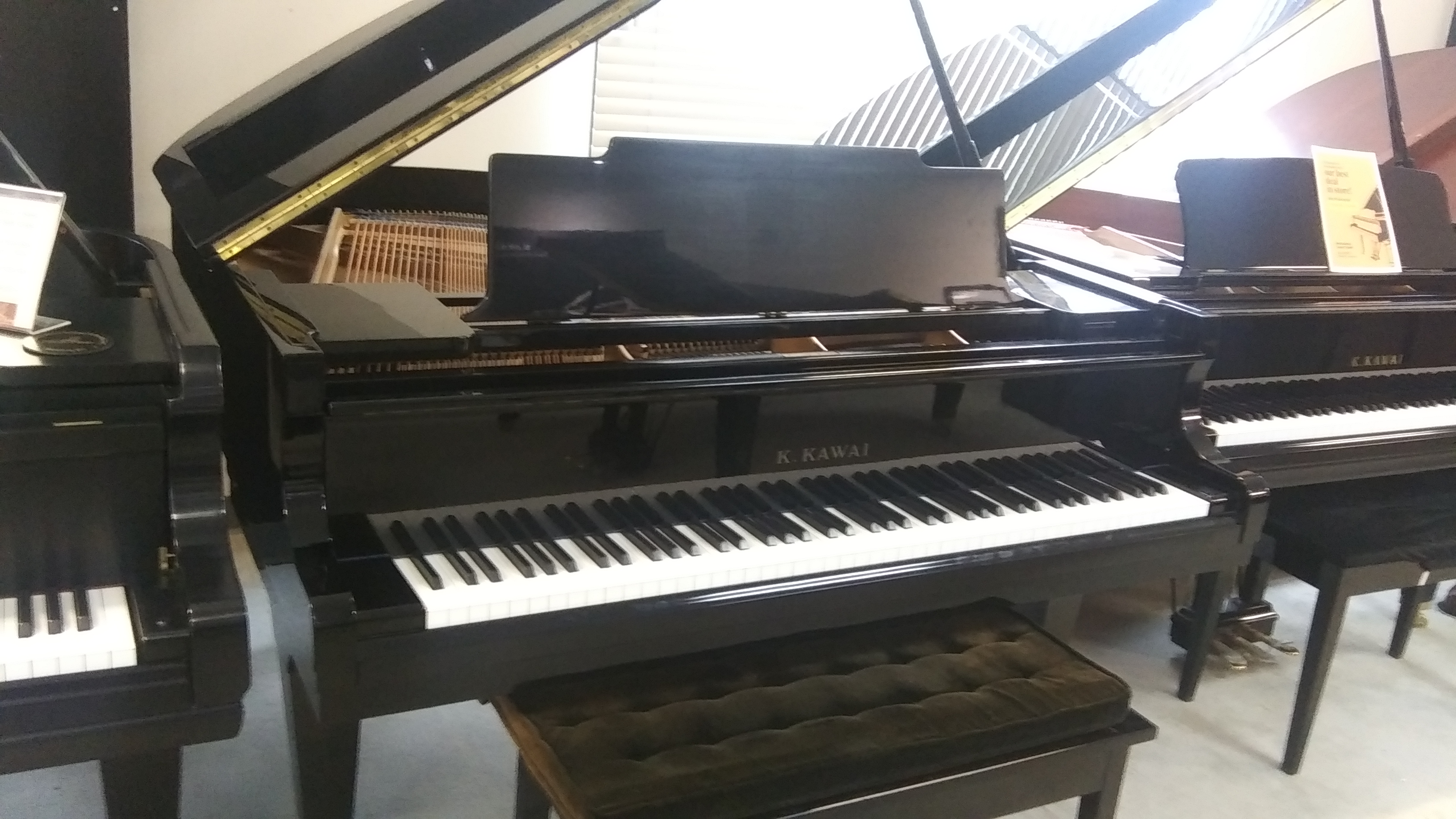 KKawai KG-1C Baby Grand