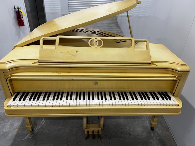 Story and Clark Art Deco Petite Grand