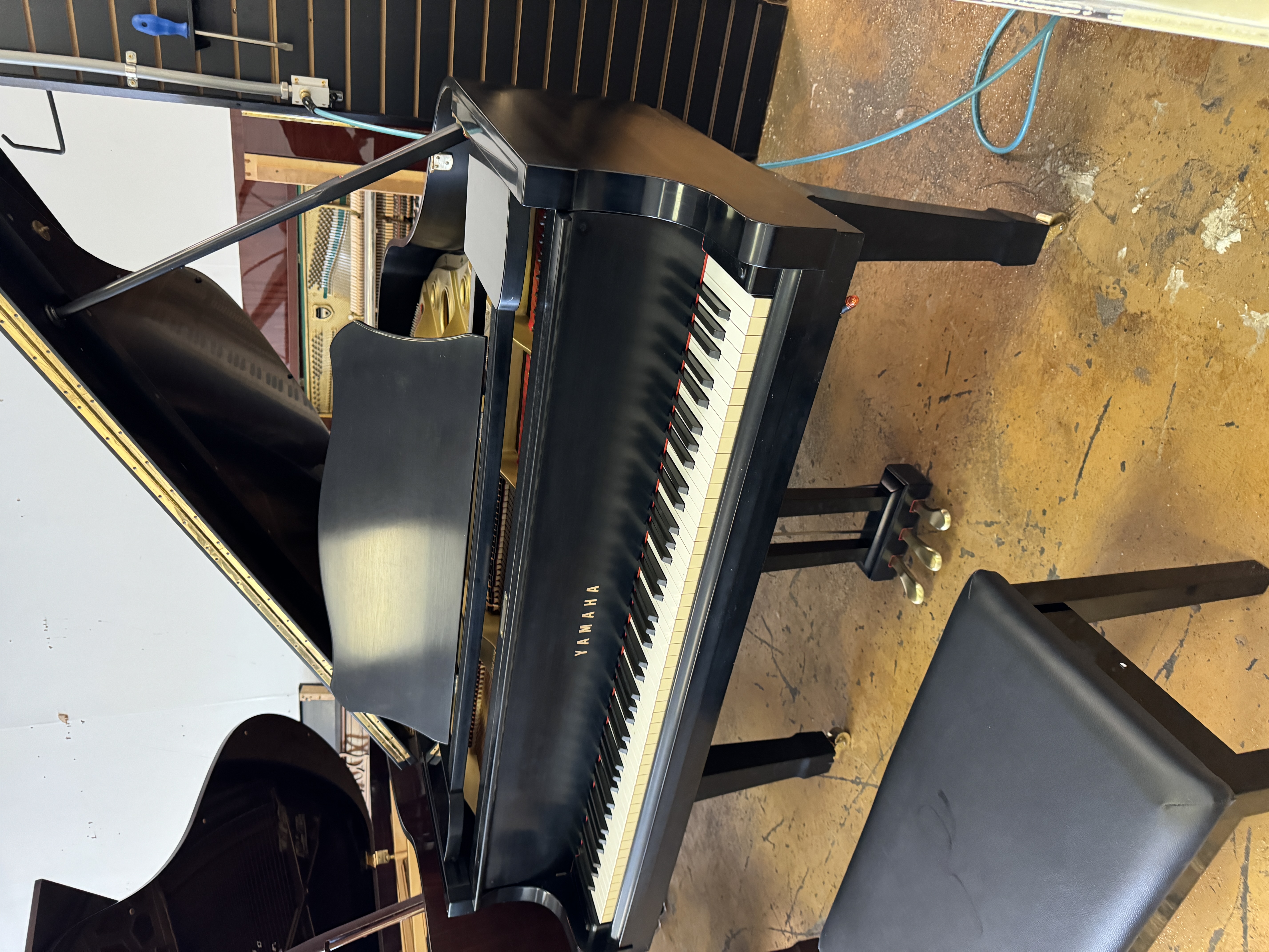 Yamaha G2 GRAND PIANO - FREE DELIVERY FOR 1000 MILE RADIUS! 