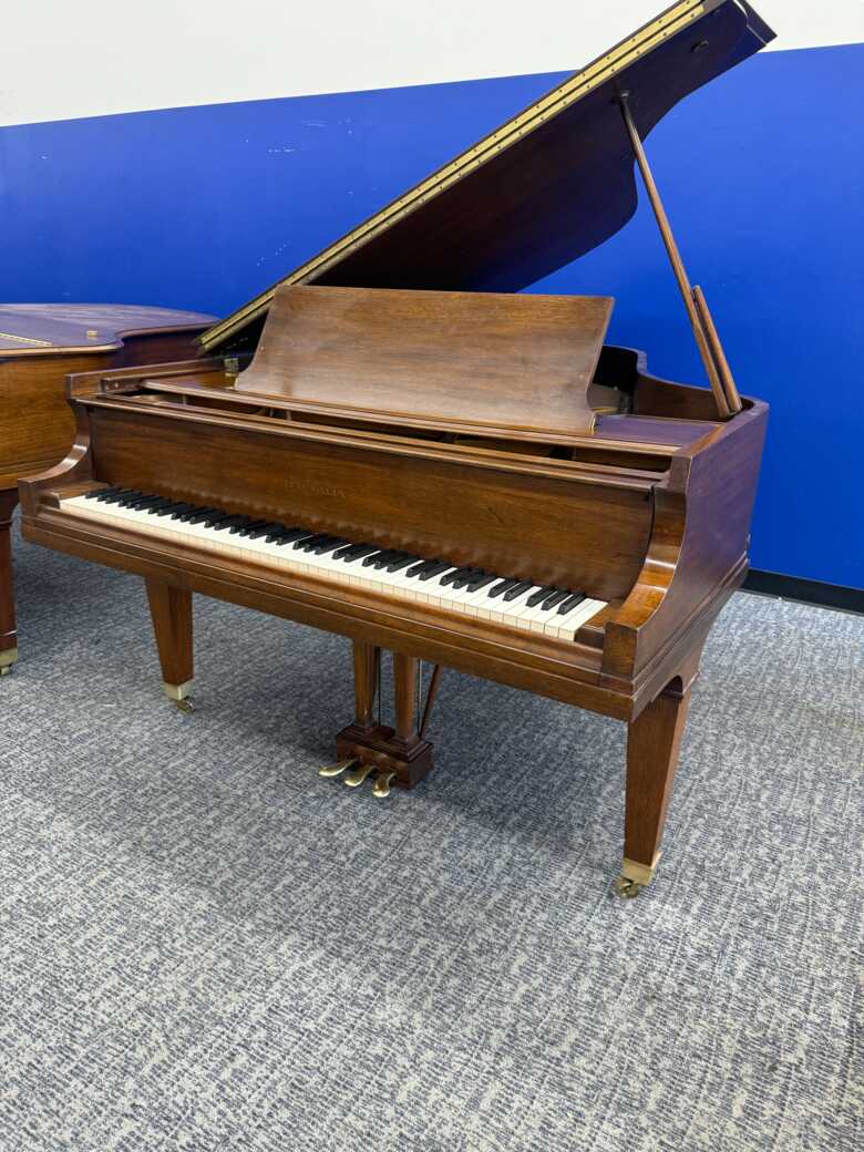 BALDWIN MODEL L GRAND PIANO - FREE DELIVERY!  