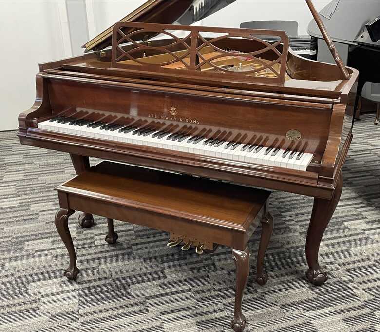 Steinway M Grand Piano - US Delivery - Picarzo Pianos